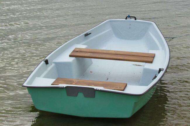 Sprzedamy łódka łódź wędkarska płaskodenna wiosłowa motorowa