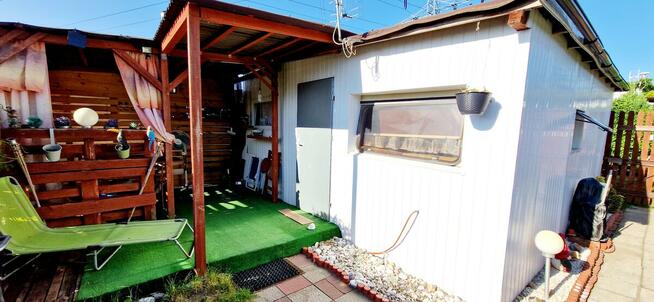 Sprzedam działkę nad jeziorem w Niewieszy