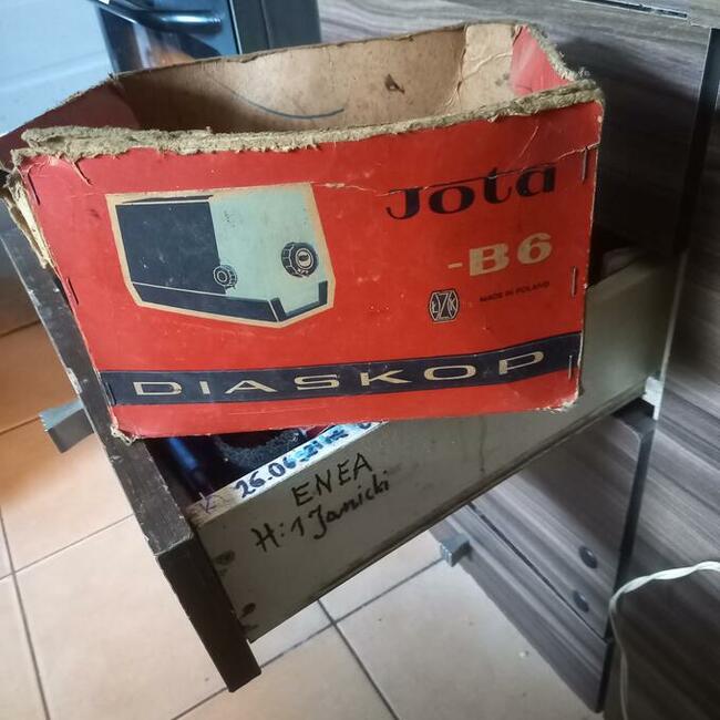 Sprzedam wyświetlacz do bajek Jota b6