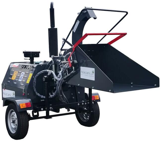 RĘBAK MOBILNY SPALINOWY Do Drewna Drzew Pni Gałęzi Shredder