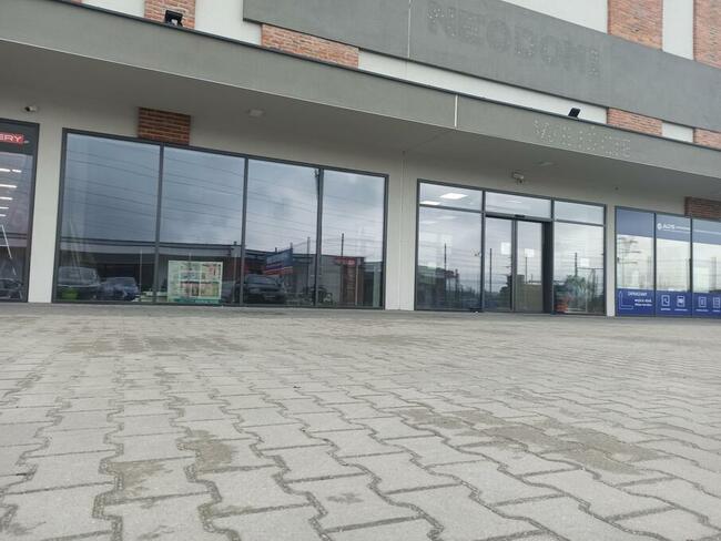 Wynajmę lokal usługowo handlowy