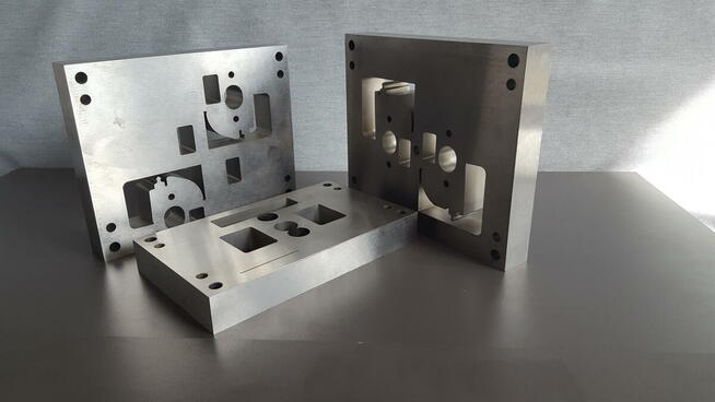 Produkcja stempli, matryc, wykrojników i tłoczników