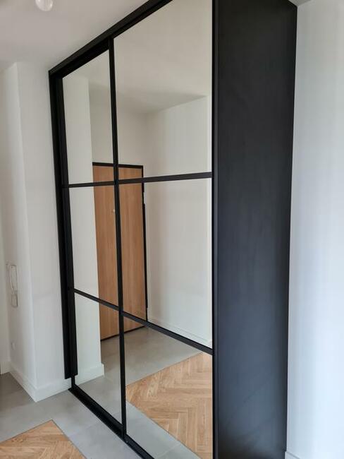 DRZWI PRZESUWNE- Profesjonalny montaż i doradztwo