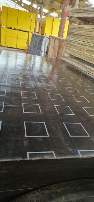 Szalunki Stemple Podpory Stojaki Dźwigar H20 Blaty Sklejka