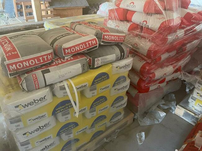 Posypka utwardzająca utwardzacz do posadzek betonu.