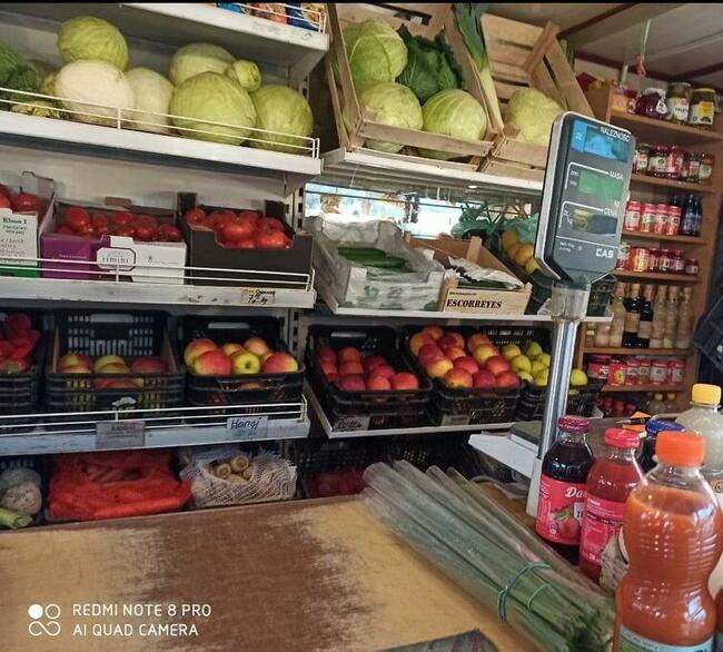 Sprzedam kiosk warzywny w ruchliwej okolicy