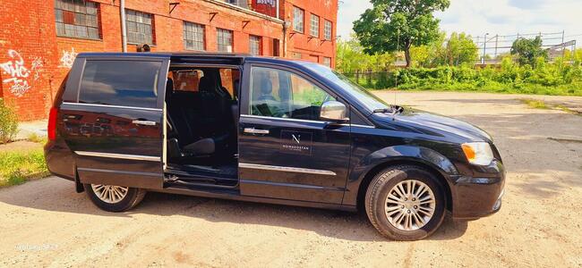 Wynajem kierowcy z busem 7 osób