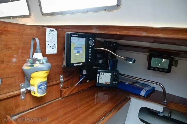 jacht żaglowy CARTER 30,9 m dł, zanurz. 1,5m, 36 m2 żagla