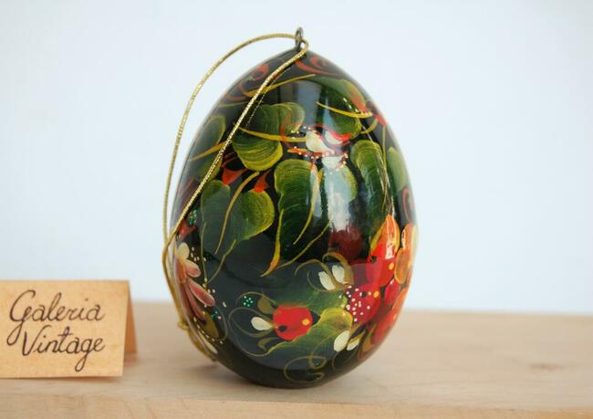 Drewniana pisanka rosyjska Rosja kwiaty jarzębina rękodzieło