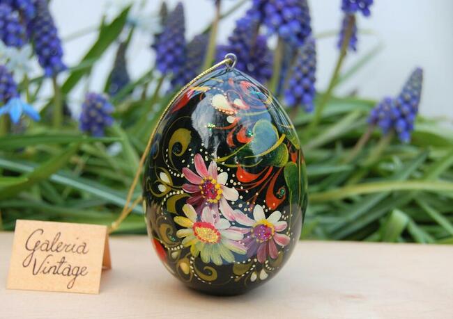 Drewniana pisanka rosyjska Rosja kwiaty jarzębina rękodzieło