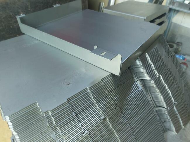 Laserowe cięcie blach gięcie cnc