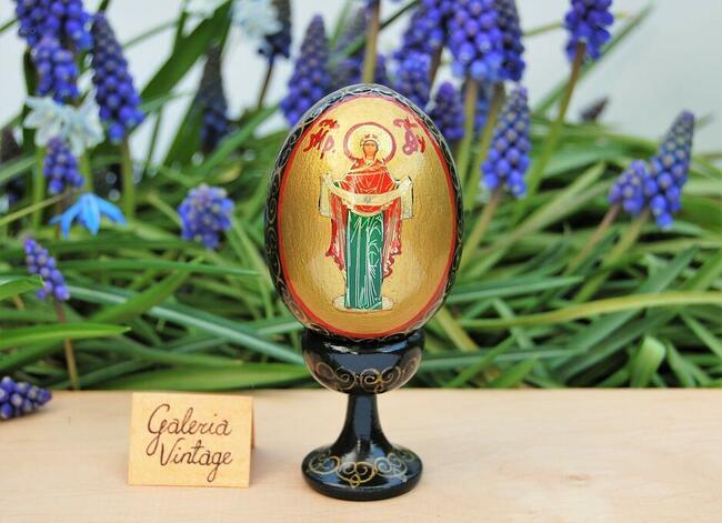 Drewniana pisanka na nóżce, Rosja, ikona Matka Boża