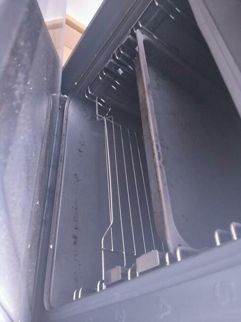 Piekarnik do oddania za darmo