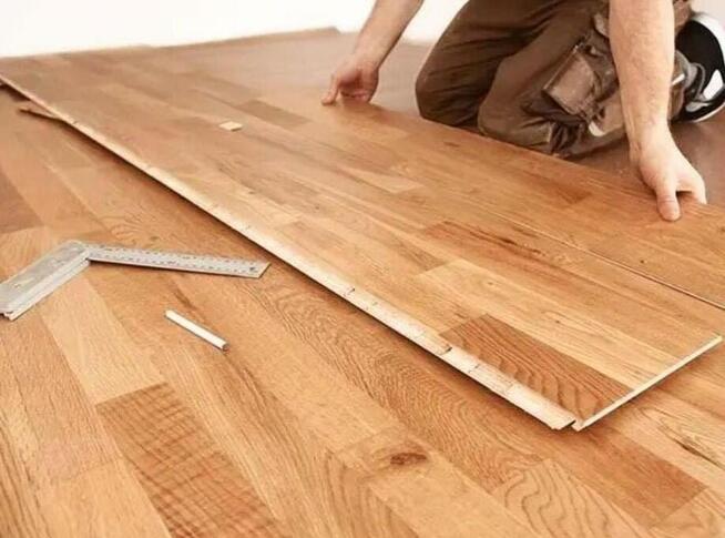 Montaż, paneli podłogowych, winylowych, parkietu, remonty