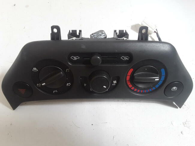 Chevrolet aveo 1,2 16v 2008r 3 d części