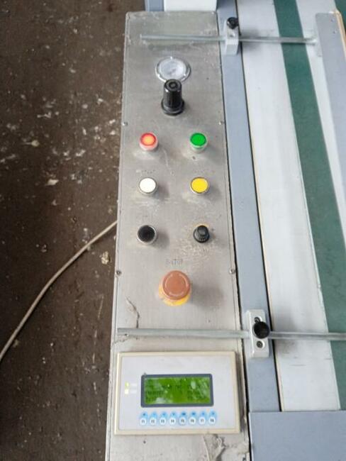 Foliarka półautomatyczna Loretta CTL-SS-550