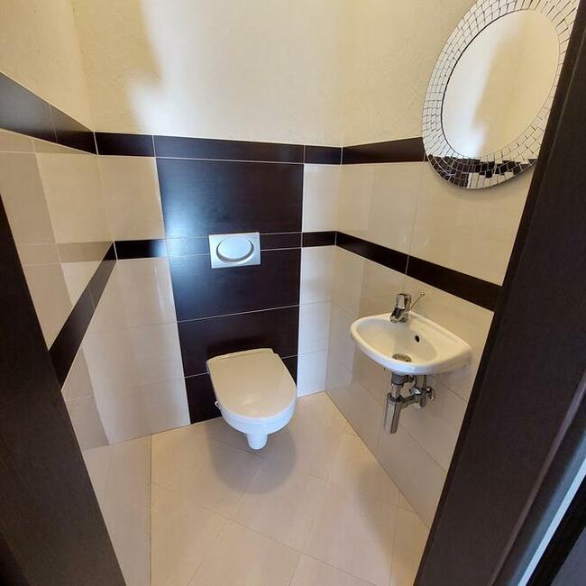 Dom z widokiem na jezioro