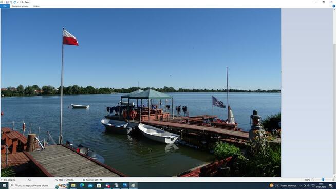 rejs tratwami po jeziorze szpitalnym w Człuchowie