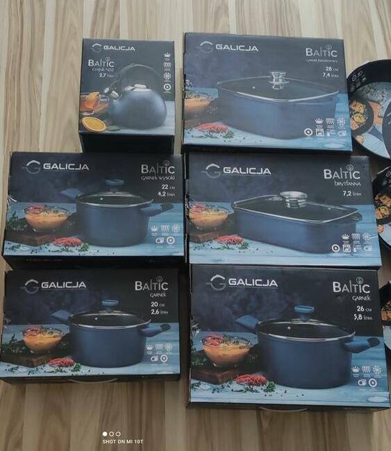 Zestaw garnków i patelni