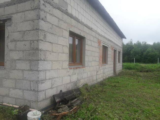 Siedlisko po remoncie + 30 arów działki pod lasem