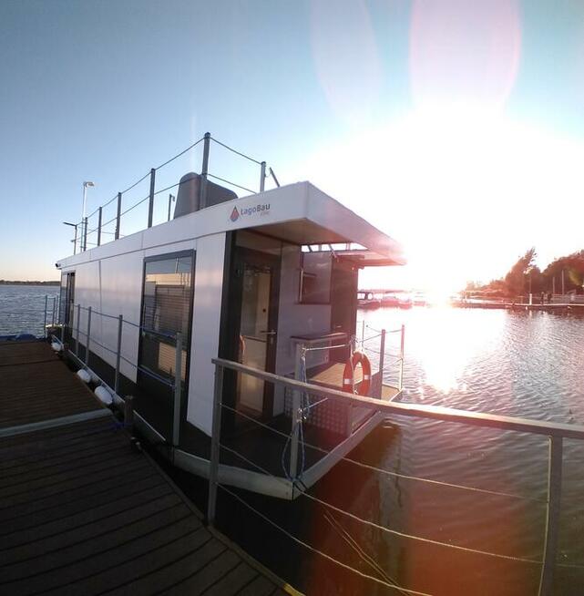 ARKA domki na wodzie w Mielnie