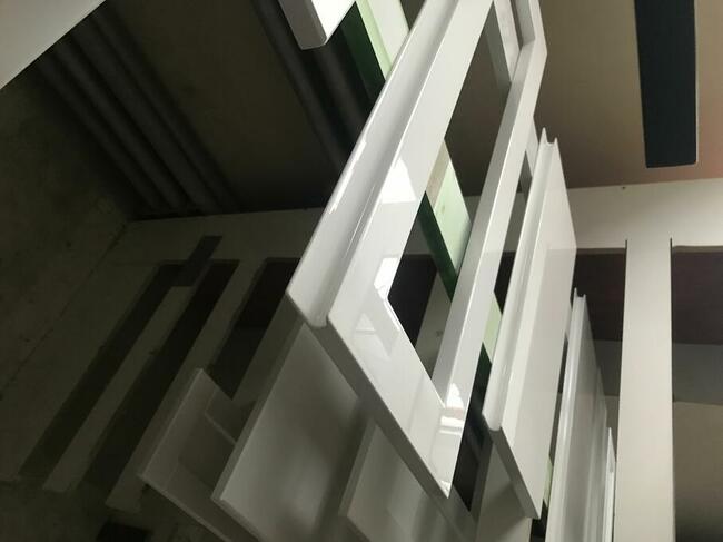 lakierowanie frontów elementów meblowych mebli