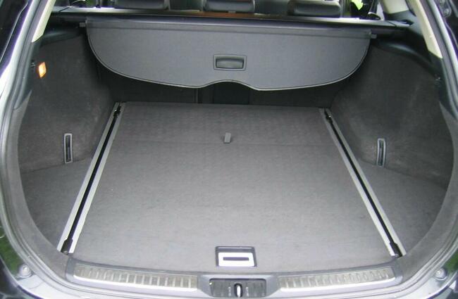 Toyota Avensis 2.0 D-4D Style