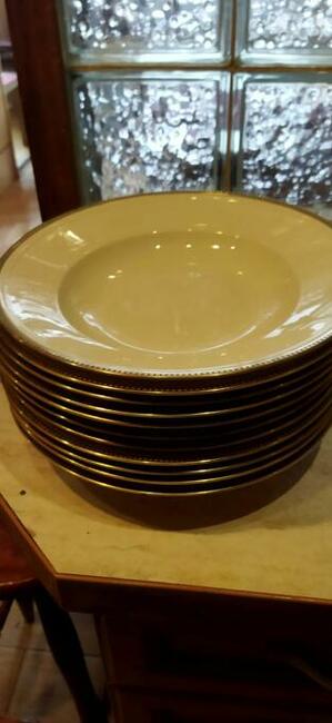 Porcelana Sorau--porcelana antyczna