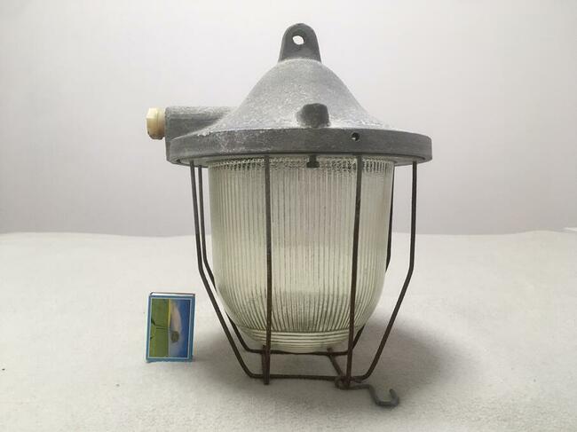 PRL loft industrial vintage lampa wisząca Nowa uszczelka