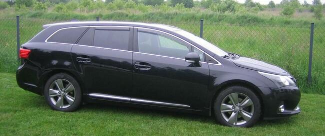 Toyota Avensis 2.0 D-4D Style