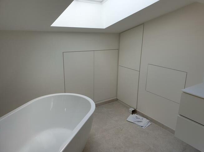 Usługi remontowo-budowlane układanie płytek