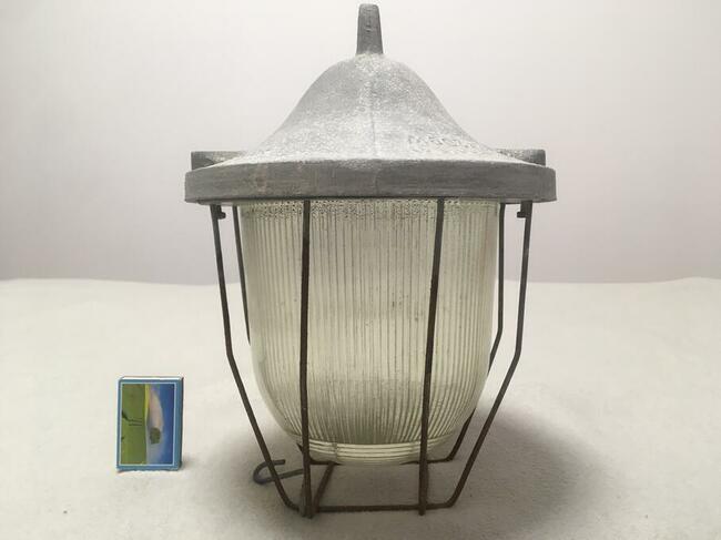PRL loft industrial vintage lampa wisząca Nowa uszczelka
