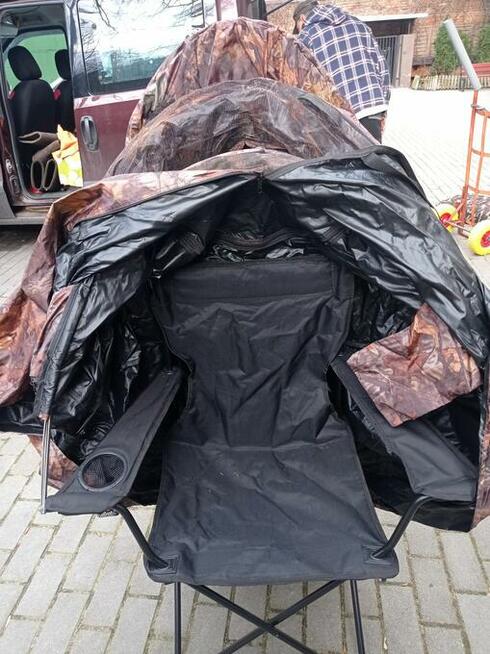 Krzesełko z namiotem na polowania lub ryby