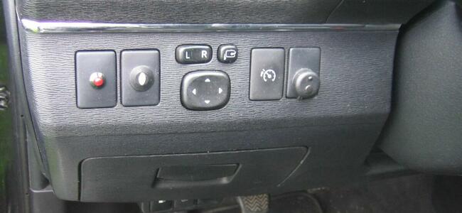 Toyota Avensis 2.0 D-4D Style