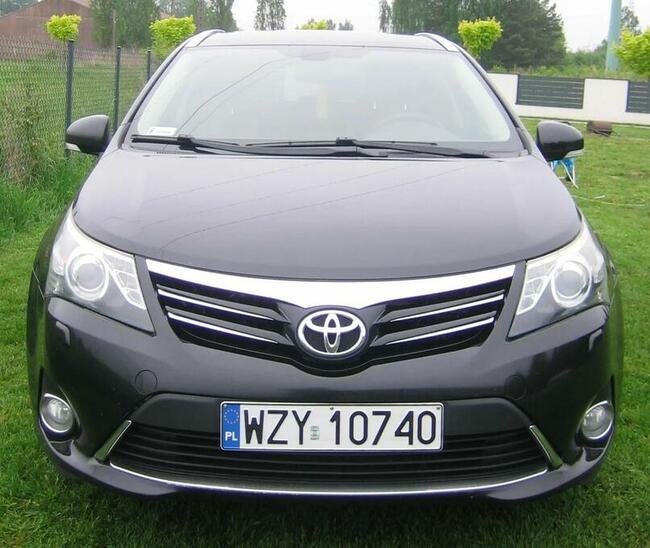 Toyota Avensis 2.0 D-4D Style
