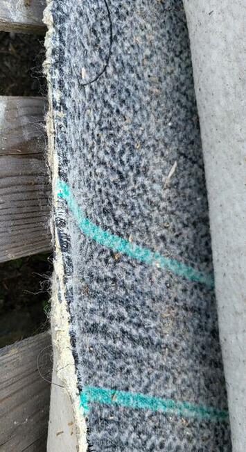 Gruba wykładzina 6mm Nawierzchnia Wykładzinowa Materiał Tani