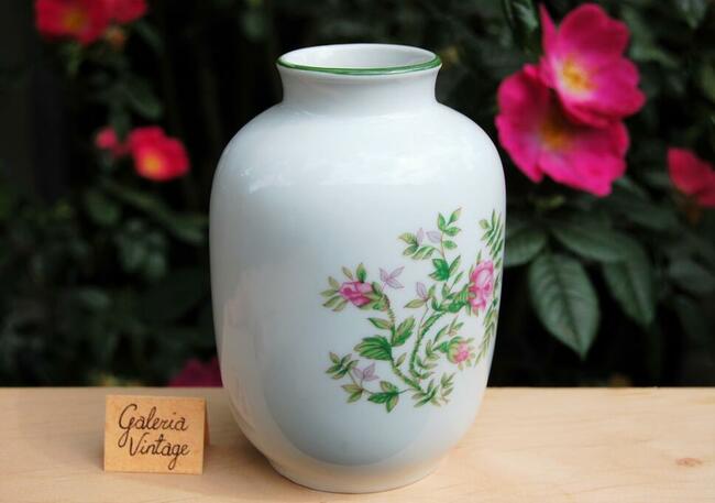Wazon róże kwiaty porcelana Ćmielów vintage