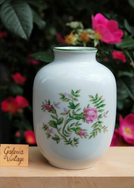 Wazon róże kwiaty porcelana Ćmielów vintage