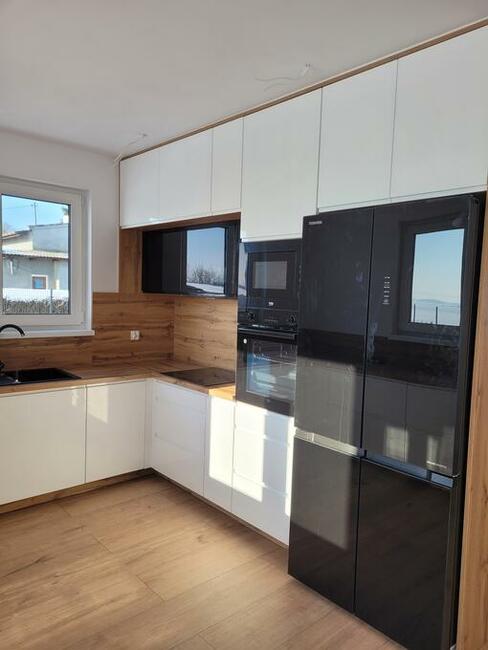 Meble na wymiar (Spełniamy marzenia)