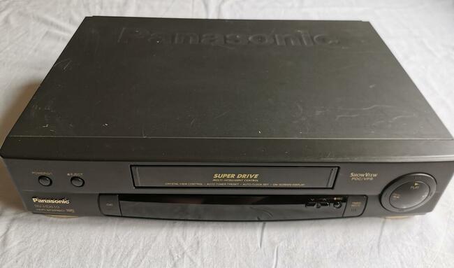 Magnetowid Hi-Fi Stereo VHS