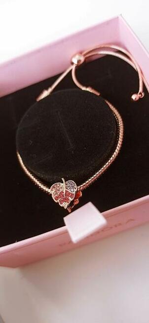Bransoletka regulowana+charms Lśniący Liść+PUDEŁKO PANDORA