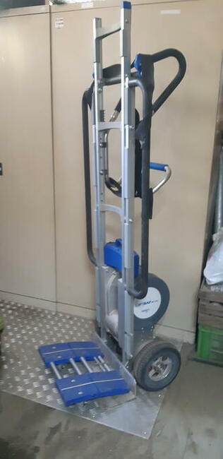 Usługi transportowe , schodołaz , Przeprowadzka , 577164519