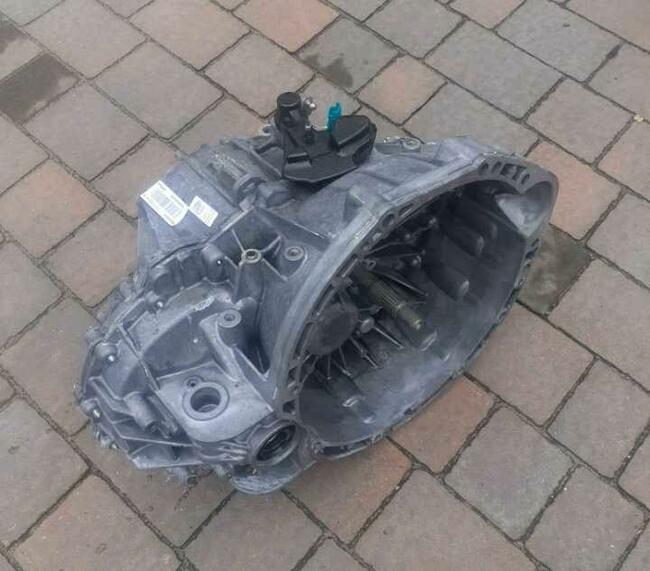 Skrzynia biegów Trafic III 2.0 dci Vivaro 2..0 20/21r. Gwar!