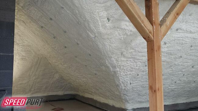 Piana PUR Ocieplanie Poddasze Wiązary Dach Strop Czarnków