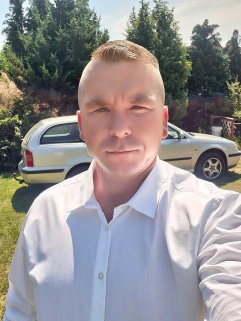 Szukam dziewczyny do stałego związku