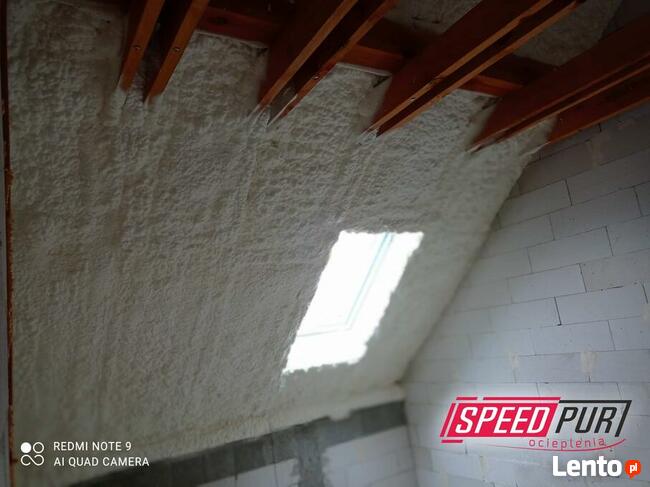 Piana PUR Ocieplanie Poddasze Wiązary Dach Strop Czarnków