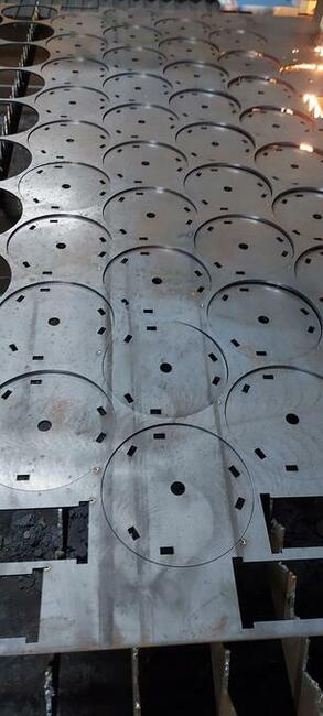 Laserowe cięcie blach gięcie cnc