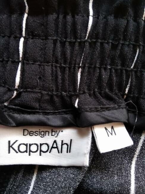 Przewiewne spodnie w paski