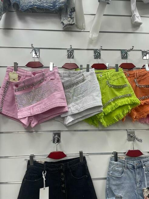 Spodenki krótkie damskie różne wzory.