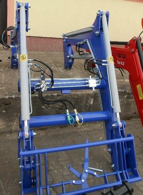 Ładowacz TUR Metal-Technik MONTAŻ FV